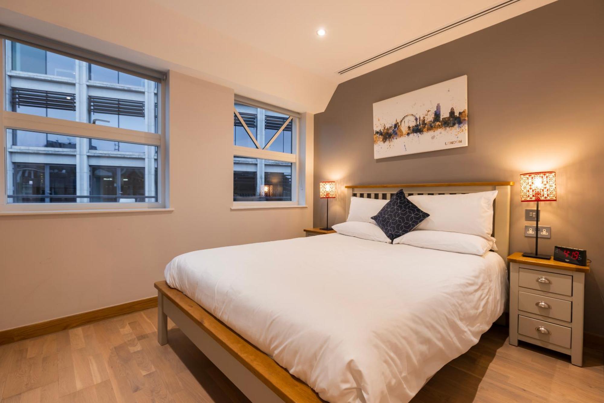 Barbican Serviced Apartments By Lovelystay London Exterior photo
